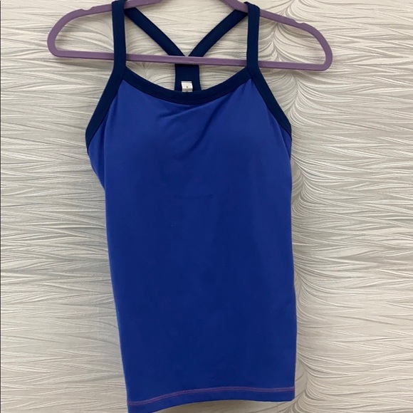 Lululemon tank top with built in sports bra - Picture 1 of 5